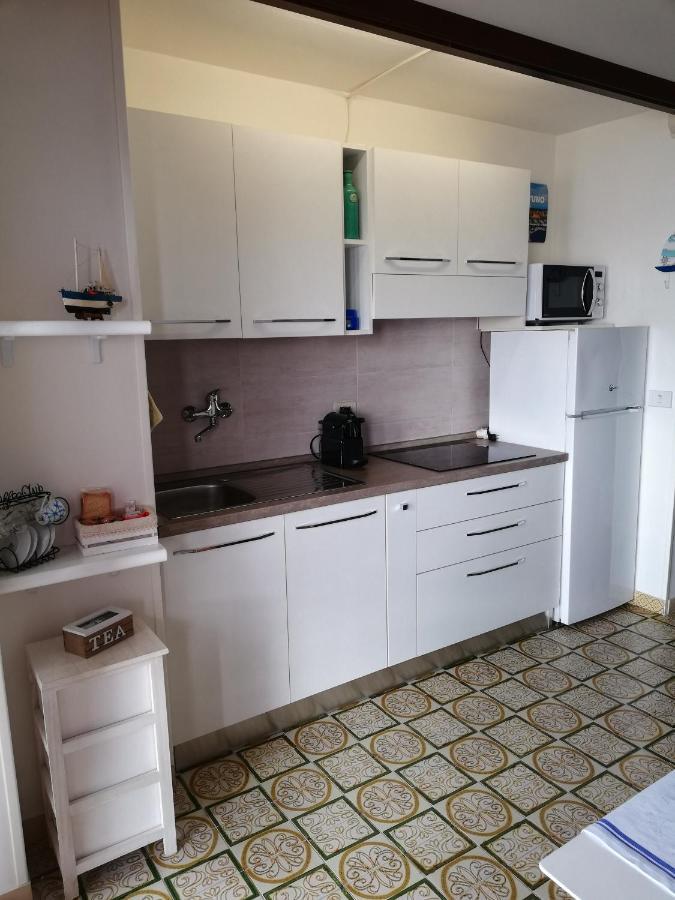 네뚜노 La Terrazza Sul Tirreno 아파트 외부 사진